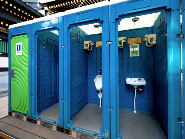 Best High-end porta potty rental  in Cortland, OH